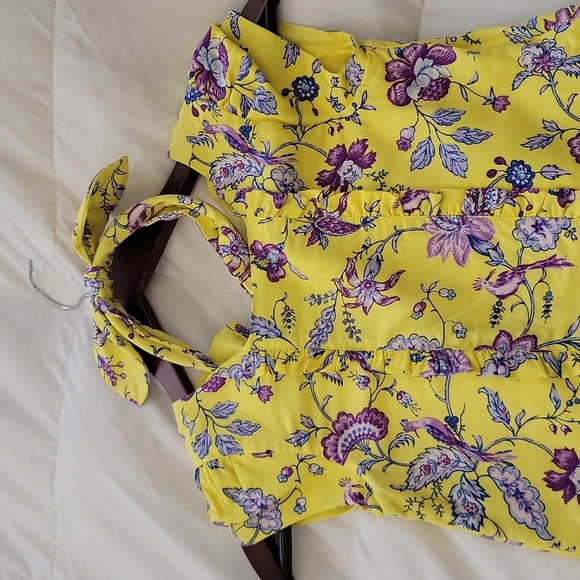 Set - Picture 2 of 4